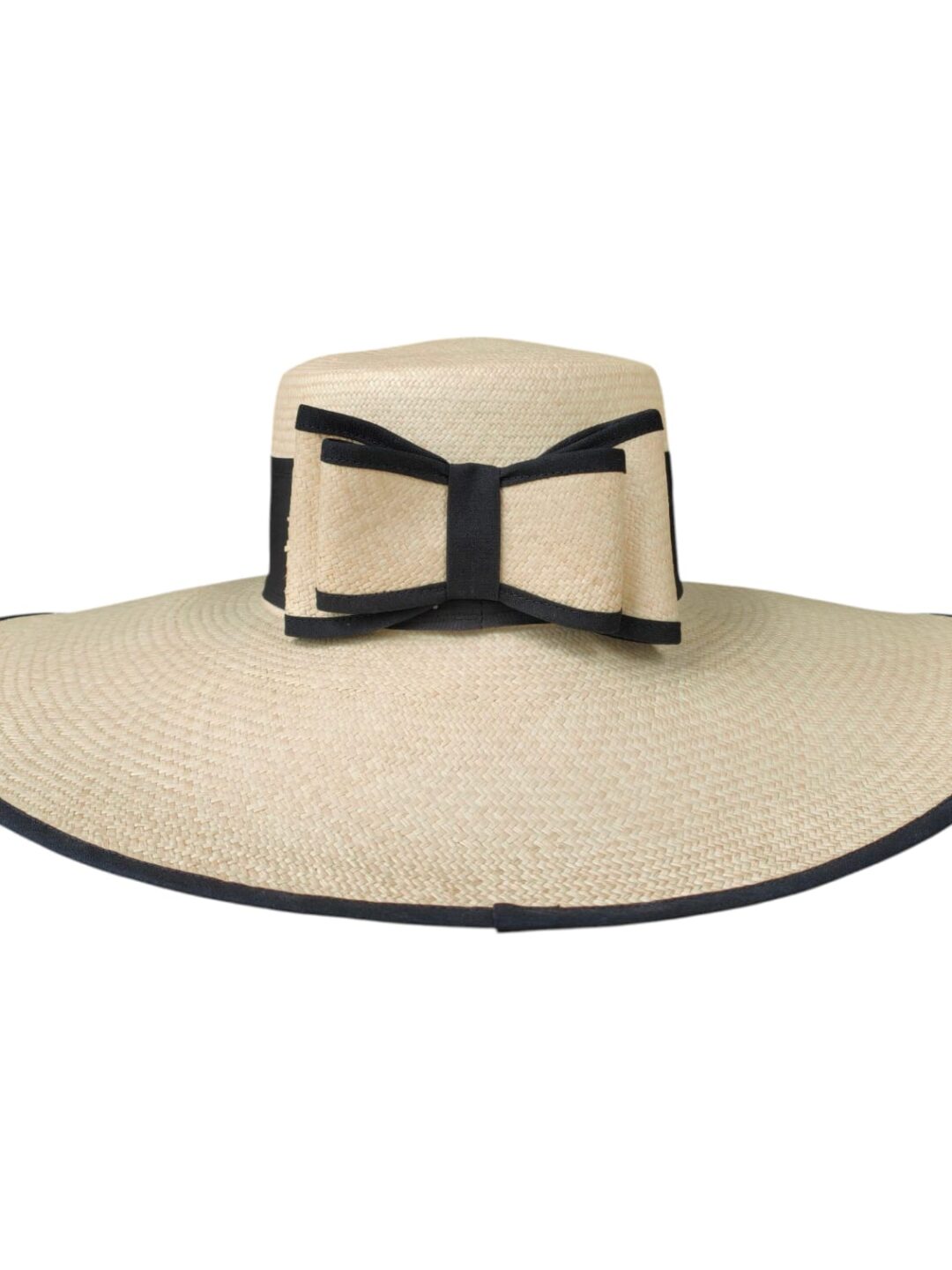 Elegant Panama hat with handcrafted straw bow detail in fine toquilla straw